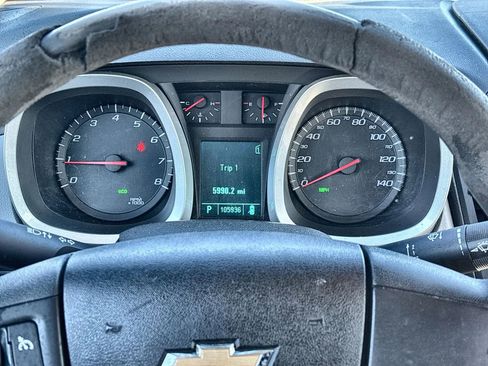 Used 2010 Chevrolet Equinox LS image 10