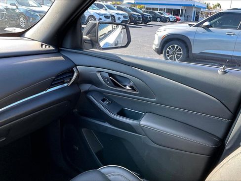 Used 2023 Chevrolet Traverse Premier w/ Redline Edition FWD image 16