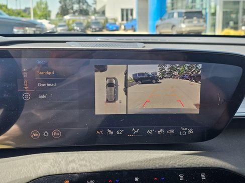 Used 2025 Buick Enclave Preferred w/ Power Package AWD/4WD image 69