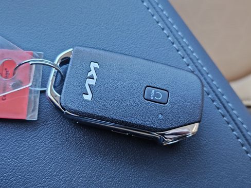 New 2026 Kia Seltos EX w/ EX Sunroof Package image 32