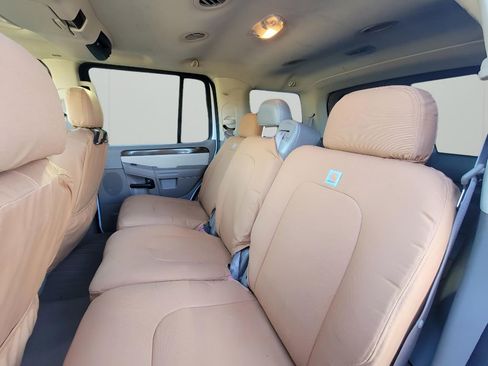 Used 2005 Ford Explorer Eddie Bauer image 25