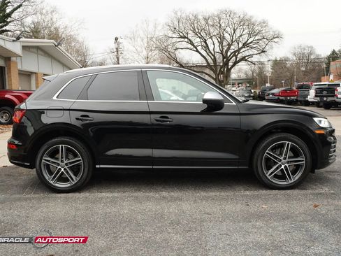 Used 2019 Audi SQ5 Premium Plus w/ Premium Plus Package image 8