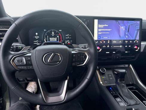 Used 2024 Lexus GX 550 image 29