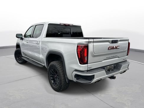 Used 2022 GMC Sierra 1500 AT4 w/ AT4 Premium Package image 8