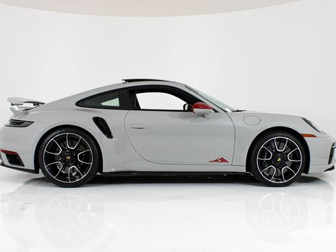 Used 2025 Porsche 911 Turbo S AWD/4WD image 8