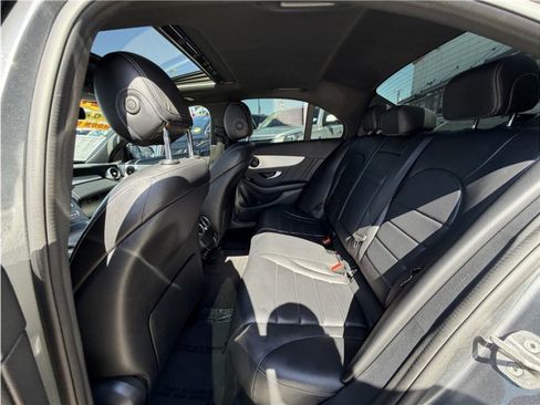 Used 2021 Mercedes-Benz C 300 Sedan image 23