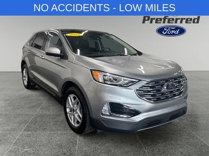 Used 2022 Ford Edge SEL w/ Convenience Package