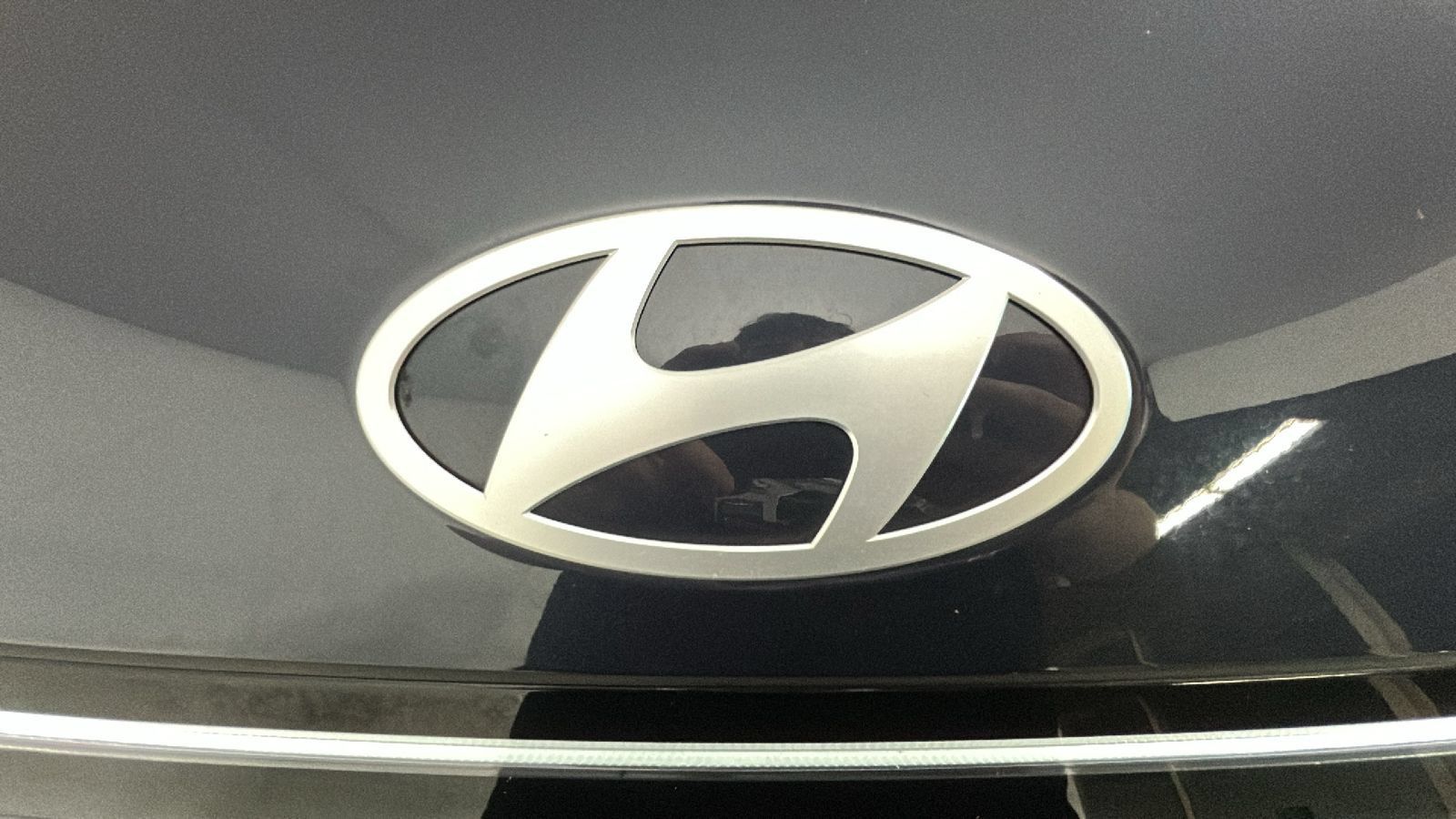 Used 2025 Hyundai Kona SEL FWD image 9