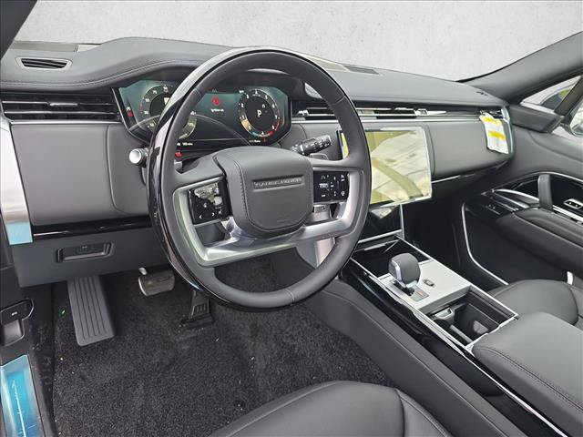 New 2026 Land Rover Range Rover SE AWD/4WD image 16