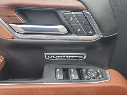 Certified 2024 GMC Sierra 1500 Denali Ultimate AWD/4WD image 23
