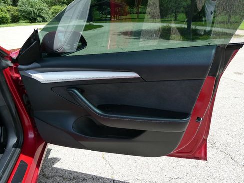 Used 2021 Tesla Model 3 Performance AWD/4WD image 27