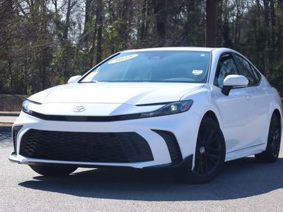 Used 2025 Toyota Camry SE