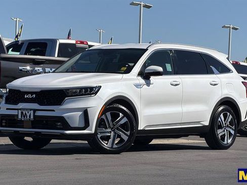 Used 2023 Kia Sorento EX AWD/4WD image 8
