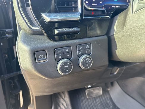 Used 2024 Chevrolet Silverado 2500 LTZ w/ LTZ Premium Package image 20