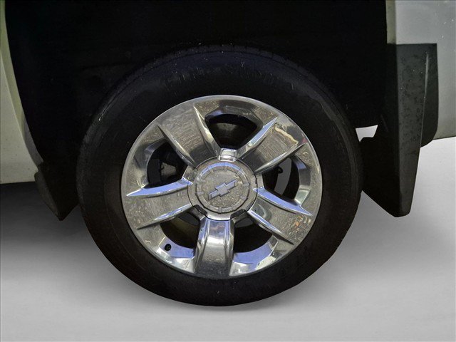 Used 2014 Chevrolet Silverado 1500 LTZ Z71 w/ LTZ Plus Package AWD/4WD image 13