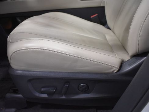 Used 2025 INFINITI QX60 Luxe AWD/4WD image 18