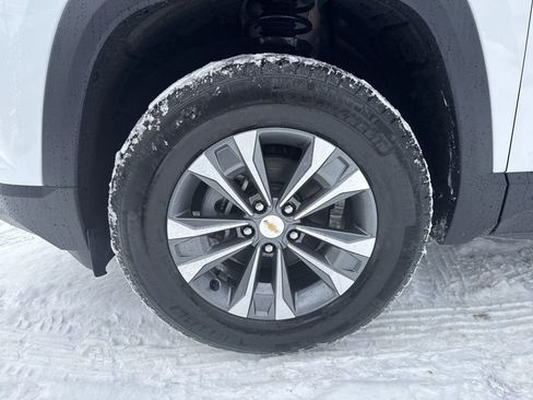 New 2026 Chevrolet Equinox LT image 10