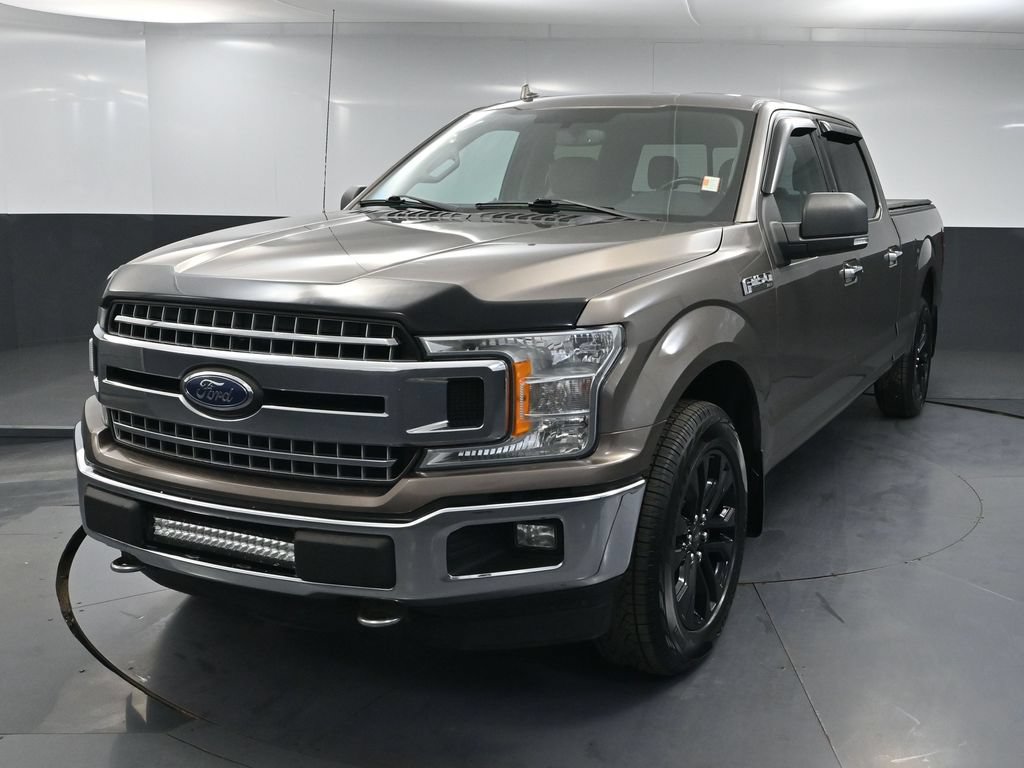 Used 2018 Ford F150 XLT w/ Equipment Group 302A Luxury AWD/4WD image 9