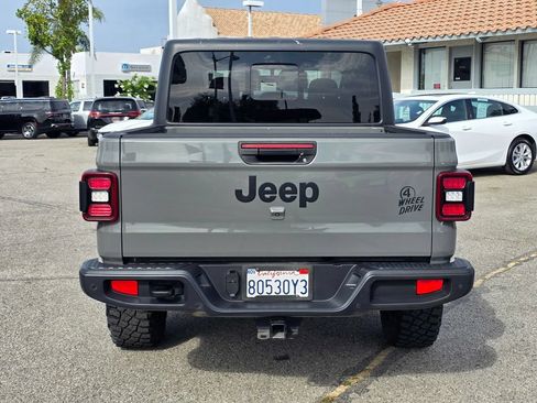 Used 2021 Jeep Gladiator Sport AWD/4WD image 7