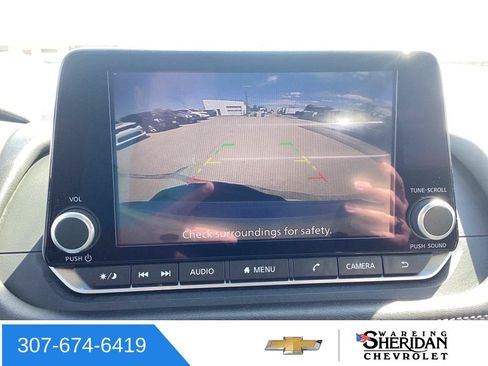 Used 2025 Nissan Rogue SV AWD/4WD image 11