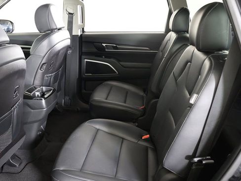 Used 2025 Kia Telluride S AWD/4WD image 35