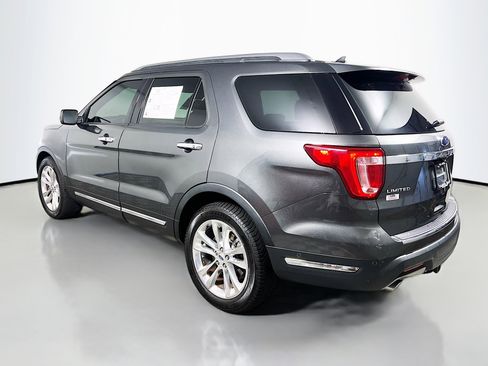 Used 2018 Ford Explorer Limited w/ Equipment Group 301A image 8