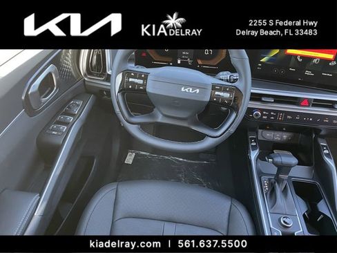 New 2026 Kia Sorento S image 12