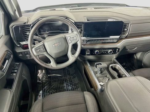 Certified 2023 Chevrolet Silverado 1500 RST AWD/4WD image 21