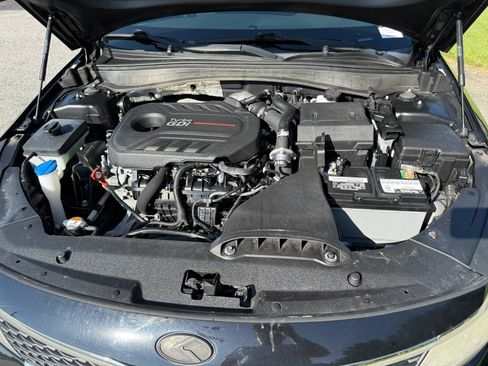 Used 2017 Kia Optima SX FWD image 13