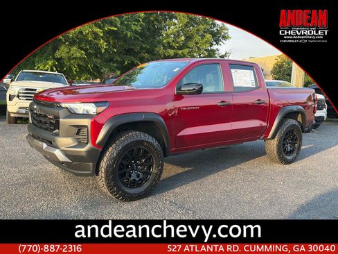 Used 2023 Chevrolet Colorado Trail Boss w/ Advanced Trailering Package AWD/4WD image 1