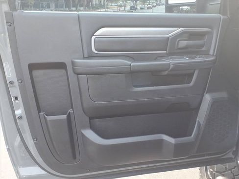 Used 2026 RAM 2500 Tradesman AWD/4WD image 18