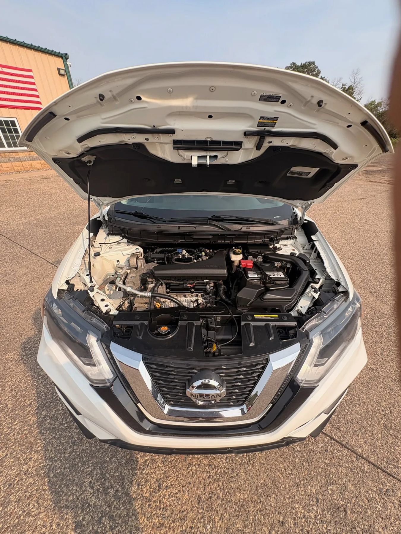Used 2017 Nissan Rogue SV FWD image 46