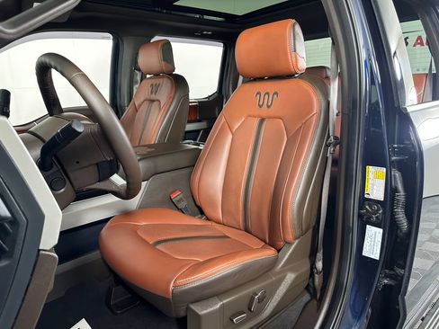 Used 2022 Ford F350 King Ranch w/ King Ranch Ultimate Package AWD/4WD image 13