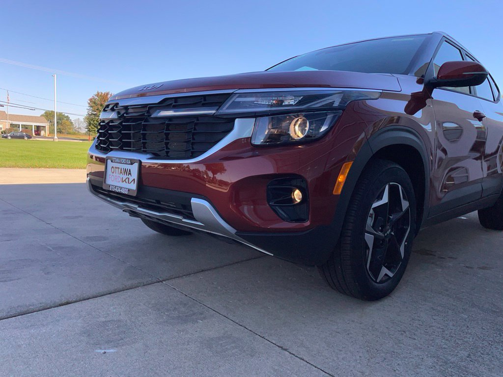 Used 2026 Kia Seltos S AWD/4WD image 14