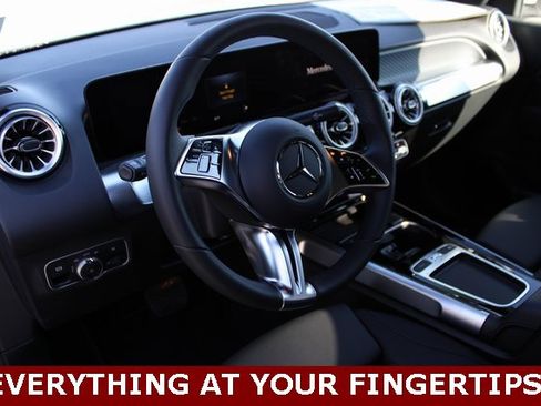 New 2024 Mercedes-Benz EQB 300 4MATIC image 13