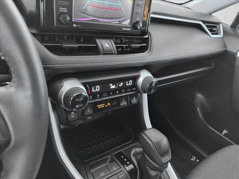 Certified 2021 Toyota RAV4 XLE w/ Convenience Package image 16