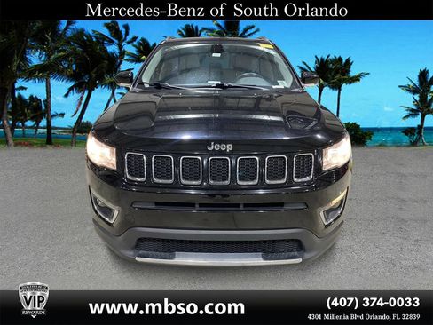 Used 2018 Jeep Compass Limited w/ Navigation Group AWD/4WD image 19