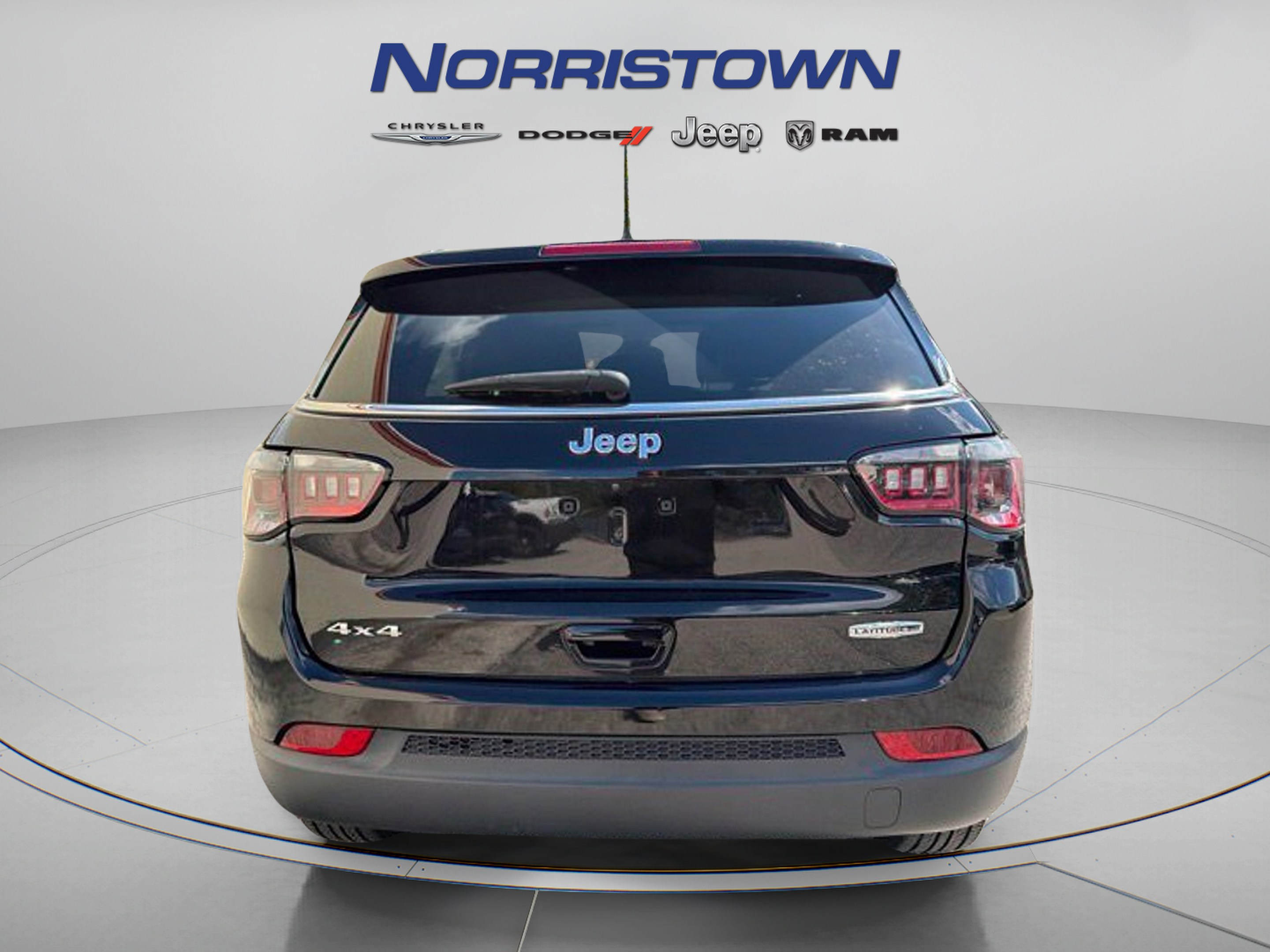 Used 2022 Jeep Compass Latitude AWD/4WD image 6