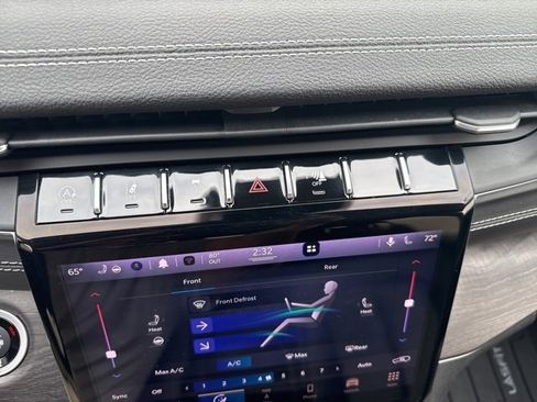 Used 2022 Jeep Grand Cherokee L Limited image 30