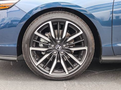 Used 2025 Honda Accord Touring image 12