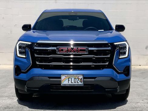 Used 2026 GMC Terrain Elevation w/ LPO, Floor Liner Package FWD image 6