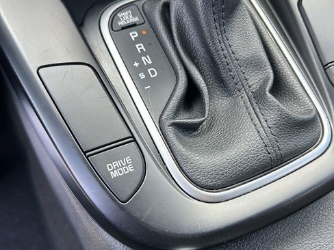 Used 2024 Kia Soul LX w/ Option Group 015 FWD image 31