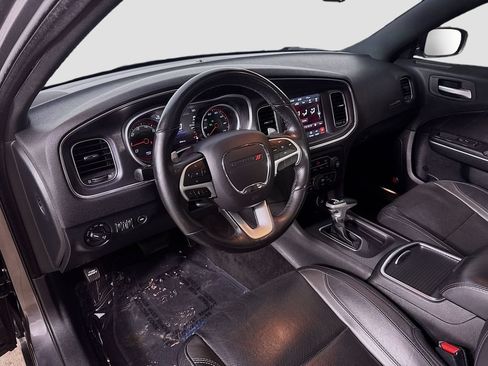 Used 2018 Dodge Charger GT AWD/4WD image 10
