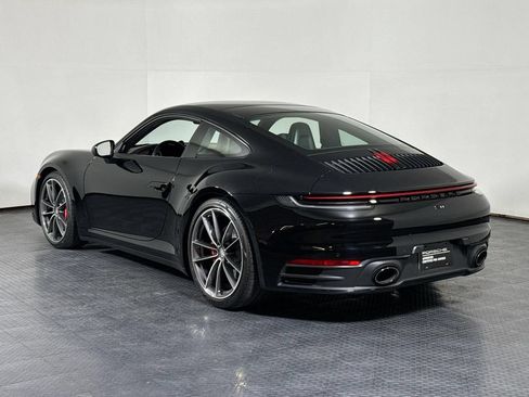 Certified 2022 Porsche 911 Carrera S RWD image 3
