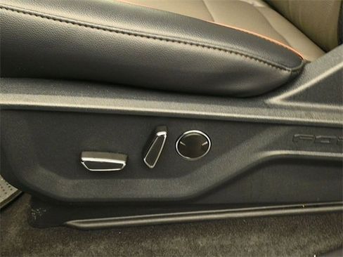 New 2025 Ford F150 Lariat w/ Equipment Group 502A High image 11