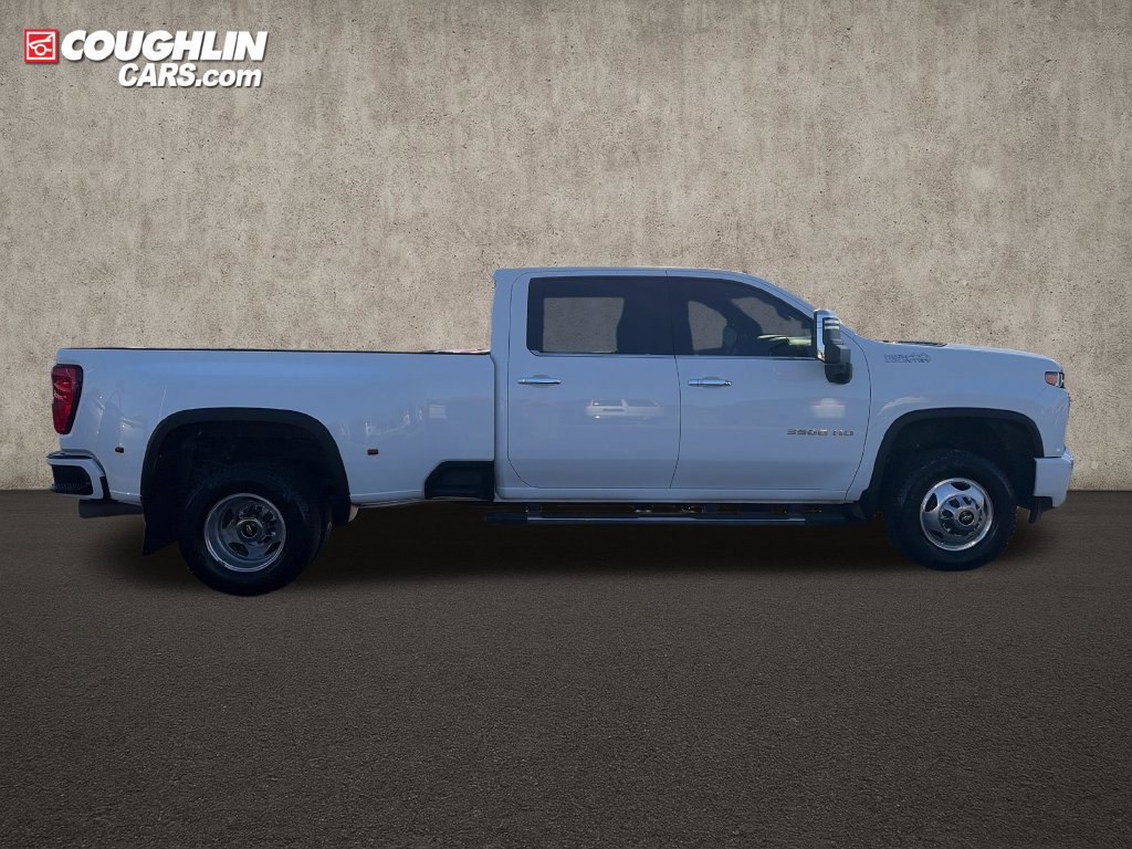 Used 2023 Chevrolet Silverado 3500 High Country AWD/4WD image 9