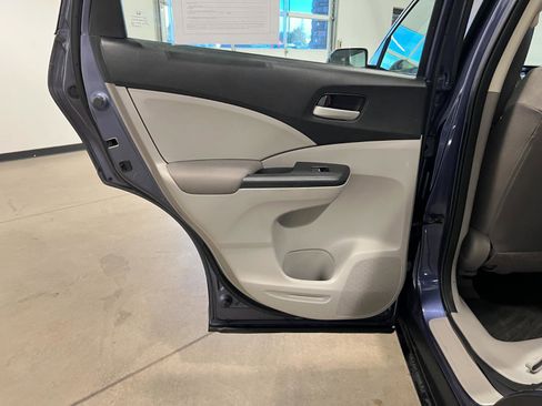 Used 2012 Honda CR-V LX image 29