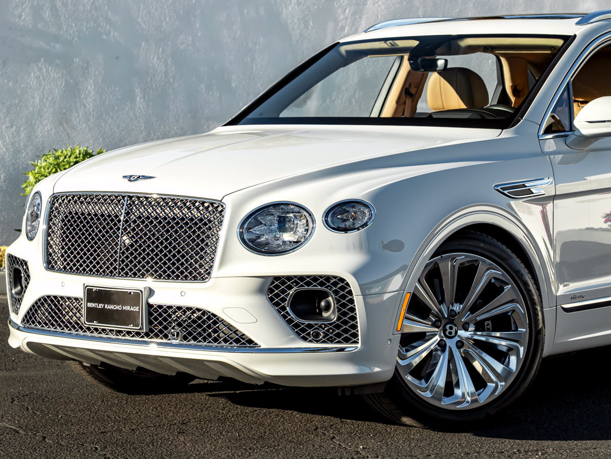 Used 2023 Bentley Bentayga AWD/4WD image 8
