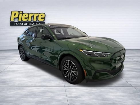 New 2025 Ford Mustang Mach-E Premium image 7