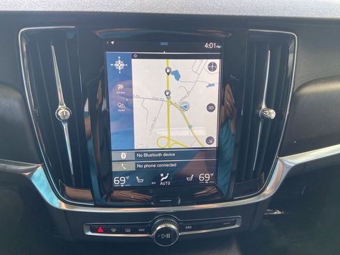 Used 2017 Volvo V90 T6 Cross Country AWD/4WD image 22